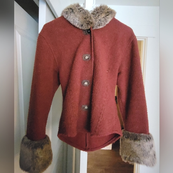 Tasha Polizzi Red Wool Coat with Faux Fur - Picture 5 of 5